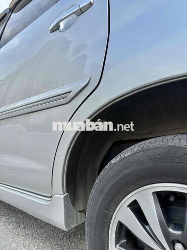 Toyota Innova 2015 E - 11 km