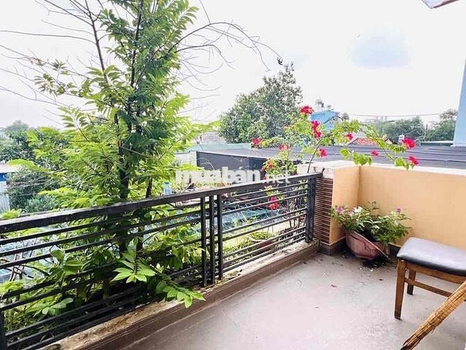 275M2 PULL THỔ- GỒM 2 CĂN NHÀ NGANG 10M VỪA Ở VỪA CHO THUÊ GIÁ RẺ