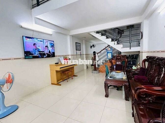 Cho thuê nhà nguyên căn. Trung tâm Gò Vấp