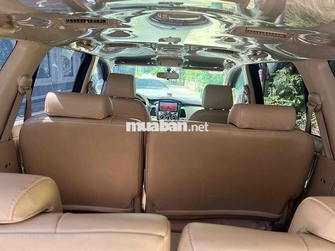 Toyota Innova 2006 G - 150000 km
