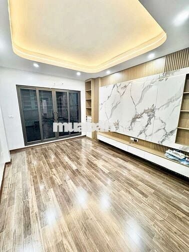 Nhà vip Trung tâm cầu giấy vừa ở vừa kinh doanh, ô tô vào nhà