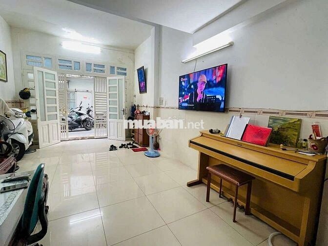 Cho thuê nhà nguyên căn. Trung tâm Gò Vấp