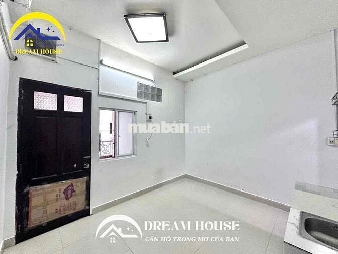 STUDIO MÁY LẠNH RỘNG RÃI ĐẦY ĐỦ TIỆN NGHI - AN NINH CAO MẶT TIỀN LỚN