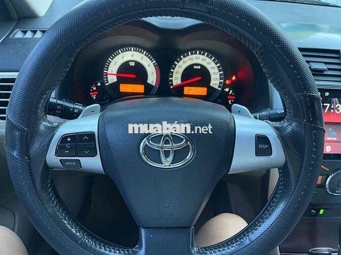 Toyota Corolla Altis 2011 2.0V - 11012 km