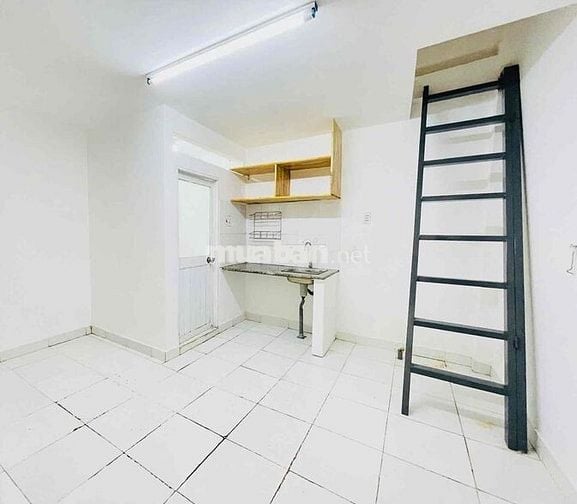 ! Phòng trọ mới. siêu rộng 32m2, đường Lê Văn Lương, sát quận 7