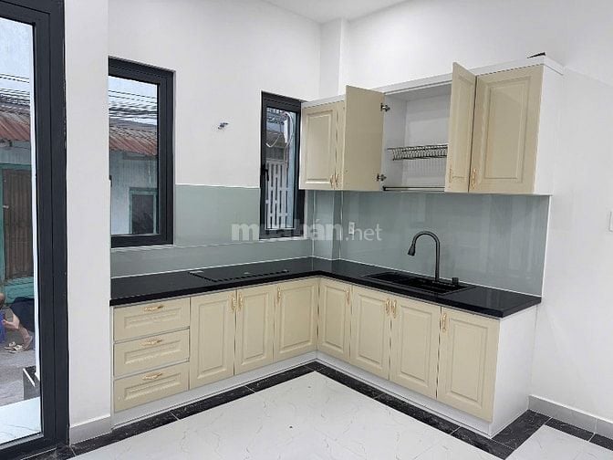 Bán nhà Mới 100%, xây dựng kiểu Vila hẻm 4m 1627 Huỳnh Tấn Phát, Q. 7 