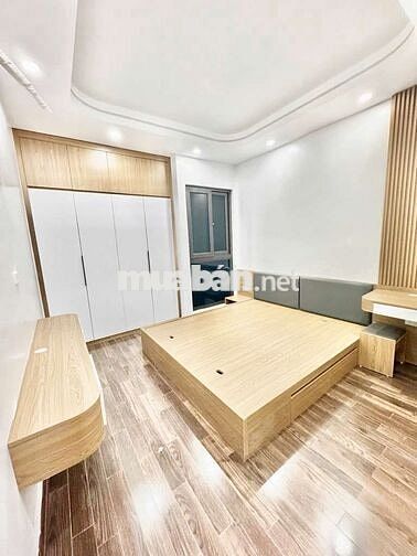 Nhà vip Trung tâm cầu giấy vừa ở vừa kinh doanh, ô tô vào nhà