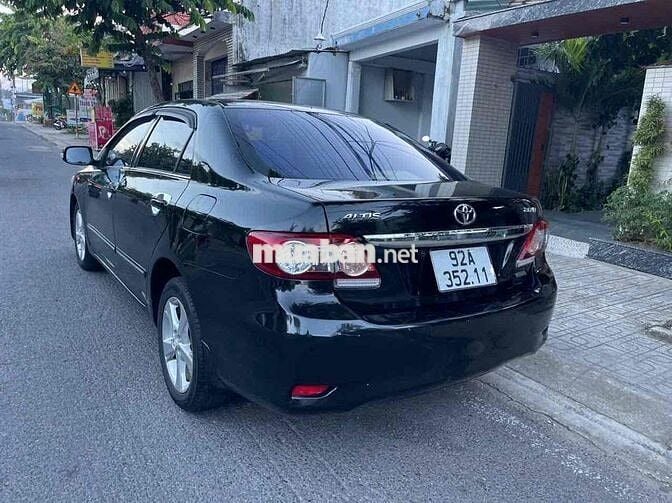 Toyota Corolla Altis 2011 2.0V - 11012 km