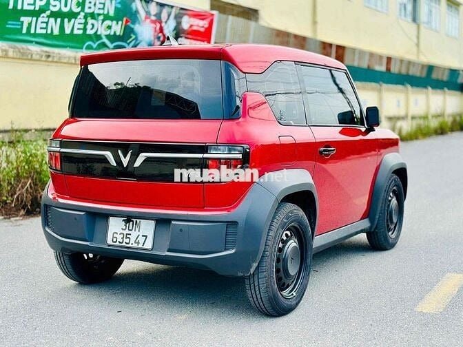 VinFast VF3 2025 mua pin chạy 200km như mới