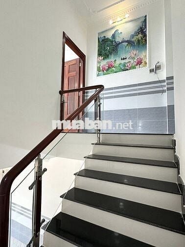 NẮM CHÍNH CHỦ BÁN NHÀ 2 TẦNG KHU DÂN CƯ 3A