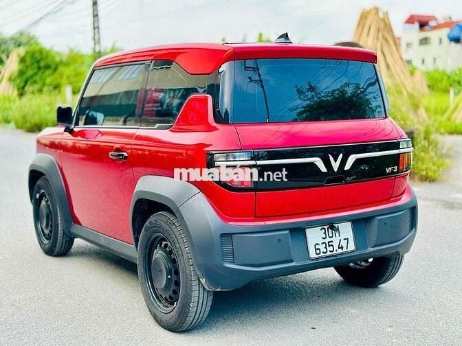 VinFast VF3 2025 mua pin chạy 200km như mới
