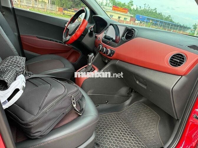 Hyundai Grand i10 2018 1.2 AT - 54000 km Sedan