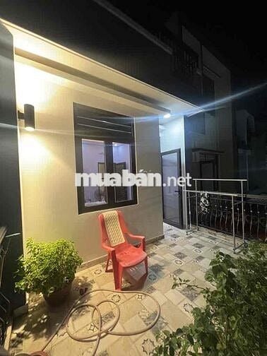 DIỆN TÍCH LỚN NHÀ ĐẸP LKHU 4-5
