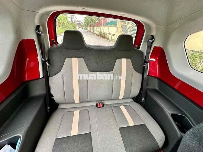VinFast VF3 2025 mua pin chạy 200km như mới