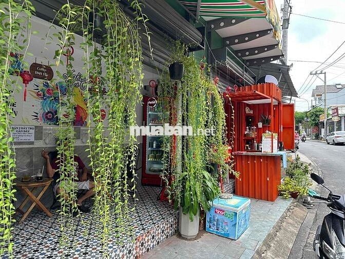 tìm người chia mặt bằng buôn bán chung