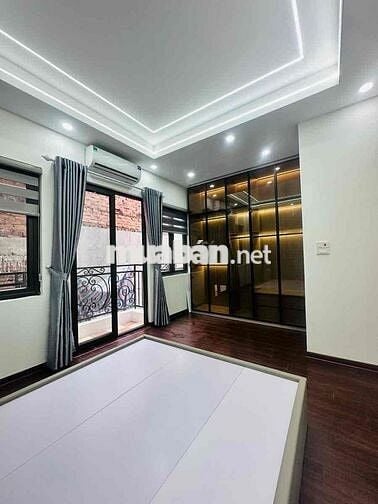 NHỈNH 10 TỎI SỞ HỮU NGAY NHÀ VĨNH PHÚC BA ĐÌNH 45M2 x 5TẦNG MỚI ĐẸP.