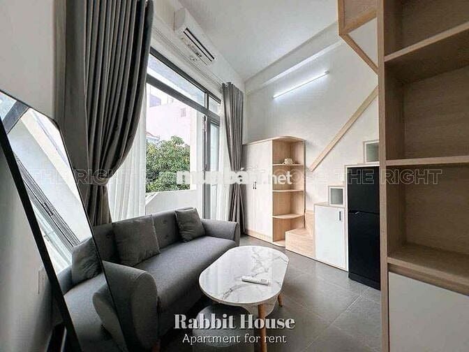 DUPLEX BAN CÔNG - FULL NỘI THẤT - TIỆN DI CHUYỂN QUA CÁC QUẬN