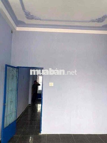 NHÀ MẶT TIỀN ĐƯỜNG TRƯỜNG CHINH 3 TẦNG DÒNG TIỀN 23TR/ T VỊ TRÍ ĐẸP