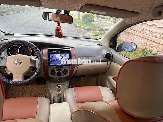 Nissan Livina 2011 - 184548 km