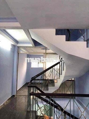 NHÀ MẶT TIỀN ĐƯỜNG TRƯỜNG CHINH 3 TẦNG DÒNG TIỀN 23TR/ T VỊ TRÍ ĐẸP
