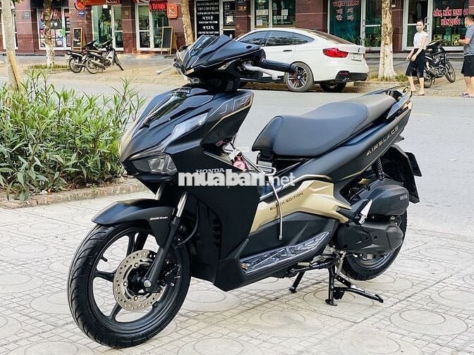 HONDA AIR BLADE 125 FI BẢN ĐEN SẦN KHÓA SMARKEY