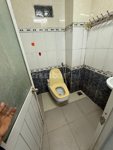 Cần cho thuê phòng khu vực phường12 Quạn 6, khu yên tỉnh và an ninh