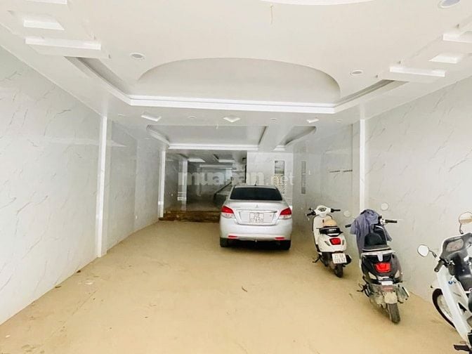 Bán nhà phố Thái Hà, Đống Đa 123m, 7 tầng, mt 5.4m. Giá: 47 tỷ