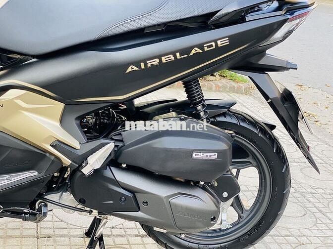 HONDA AIR BLADE 125 FI BẢN ĐEN SẦN KHÓA SMARKEY