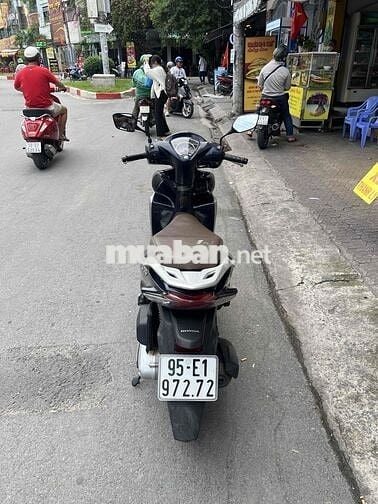 Vision Smkey, Đk 2022, odo 18.000, Bst, Zin Đẹp.