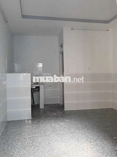 Cho thuê nhà NC lâu dài ko tăng giá. 1 trệt 1 lầu 1pn 2 WC