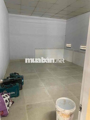 Kho 300m2 mặt tiền lộ 10m gần Cầu Bà Bộ - Võ Văn Kiệt