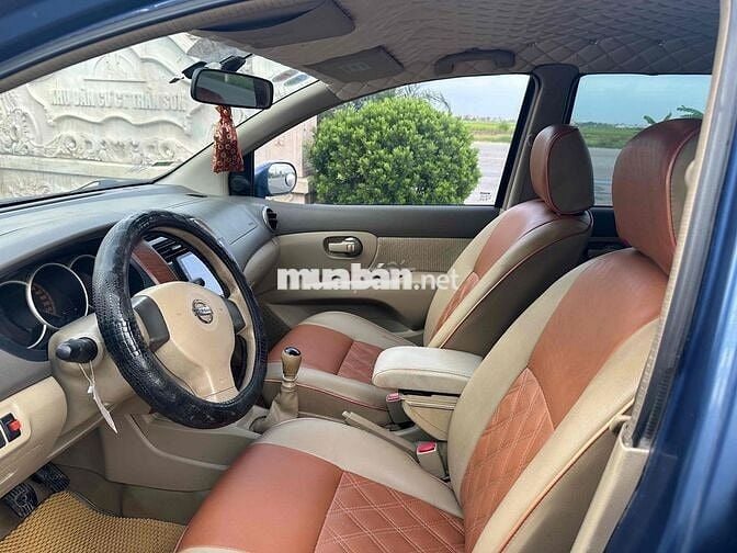 Nissan Livina 2011 - 184548 km
