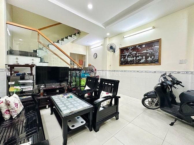 ⭐️Nhà 3 Lầu DT:4,5x10m CAO CẤP hẻm Cô Bắc, P1, Q.Phú Nhuận.