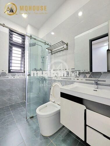 CHDV 40M2 - FULL NỘI THẤT GIÁP QUẬN 10 - GIÁ CHỈ 5 TRIỆU