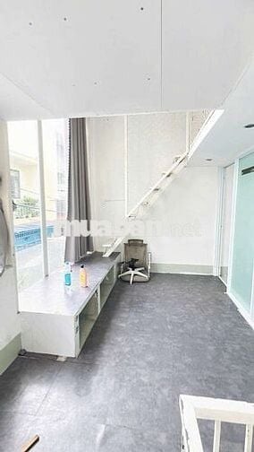 PHÒNG TRỌ VIEW KÍNH, 1 TRỆT 1 LẦU 1 LỬNG, TÁCH BẾP Q.TÂN BÌNH