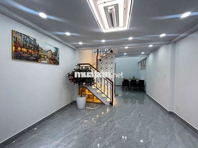 Nhà đẹp view sông Vàm Thuật  P5 Gò Vấp 3 lầu Hẻm xe hơi