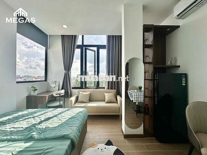Studio Ban Công Mới Khai Trương