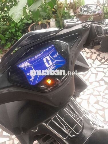 Yamaha NVX 155 chính chủ KHÓA MICKEY ABS XÁM NHÁM