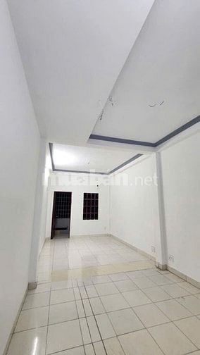 Cho thuê nguyên căn nhà 2 mặt tiền Lê Văn Việt, Tăng Nhơn Phú A, TĐ