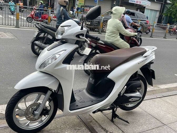 Honda vision 2023 mới 90% Bstp chính chủ