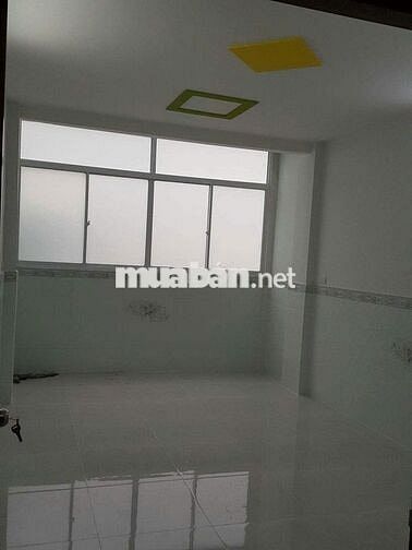 Chính chủ 1 trệt,1 lầu,3.4x10.8m,hẻm LêĐạiHành,Q11