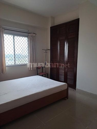 Căn hộ Cao ốc Lương Định Của, 2PN, 84m2 cho thuê 12tr 