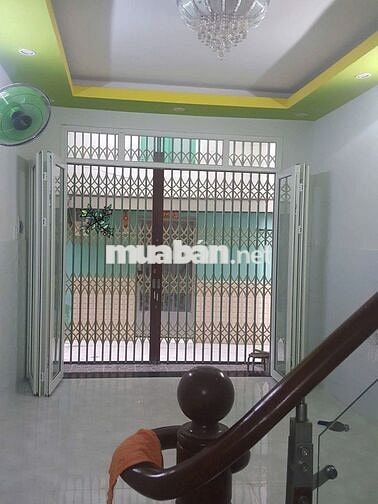 Chính chủ 1 trệt,1 lầu,3.4x10.8m,hẻm LêĐạiHành,Q11