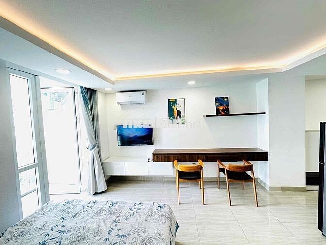 STUDIO BAN CÔNG VIEW THÀNH PHỐ- FULL NỘI THẤT CAO CẤP NGAY BẾN THÀNH