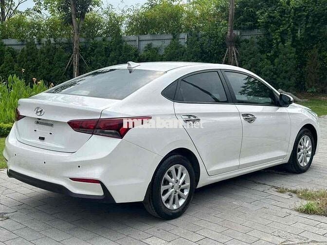 cần bán accent sx 2019 số sàn bản đủ bao zin chêch