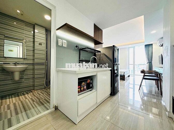 STUDIO BAN CÔNG VIEW THÀNH PHỐ- FULL NỘI THẤT CAO CẤP NGAY BẾN THÀNH