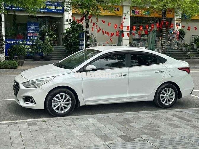 cần bán accent sx 2019 số sàn bản đủ bao zin chêch