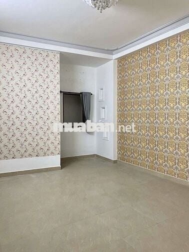 Nhà hẻm xe hơi 7A/29 Thành Thái, P.14, Q.10 - 4.5x20m - 2L