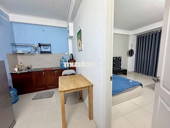 Căn Hộ 40M2 rộng và siêu thoáng mát ở sát Bến Thành, Q1