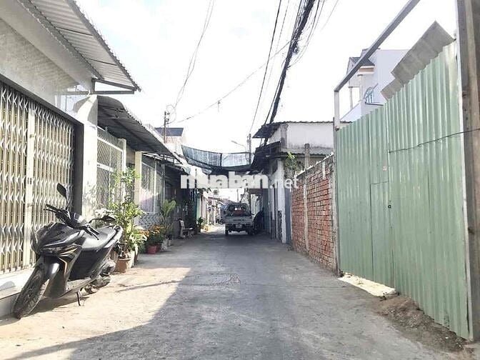 nền 8x26 full thổ cư hẻm 4m sát mặt tiền hồ Bún Xáng giá 7,8 tỷ (TL)